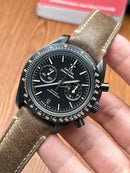 Omega Speedmaster Dark side of the moon marrom