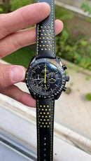 Omega Speedmaster Dark Side Apollo 8 Amarelo