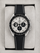 Omega Speedmaster Snoopy Preto Automático