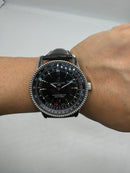 Breitling Navitimer B01 41mm preto couro