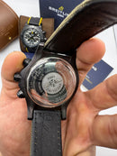 Breitling Avenger Hurricane 50mm - Aço black/Mostrador Preto