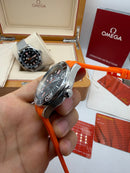 Omega Seamaster Diver 300m Laranja 42mm Automático