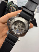 Panerai Submersible Carbotech Carbon 42mm Preto Base ETA