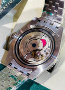Daytona Champagne Dial Dourado base ETA Automático + Caixa completo