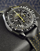 Omega Speedmaster Dark Side Apollo 8 Amarelo