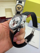 Relógio Longines Conquest Chrono 42mm Automático Branco e Preto